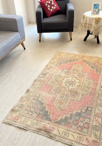 small oriental, red rug,