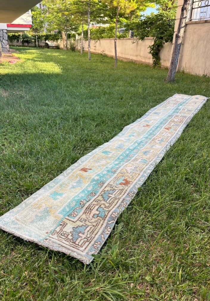 blue rug, turquaz rug, turquaz decor, blue decor, blue room, blue house