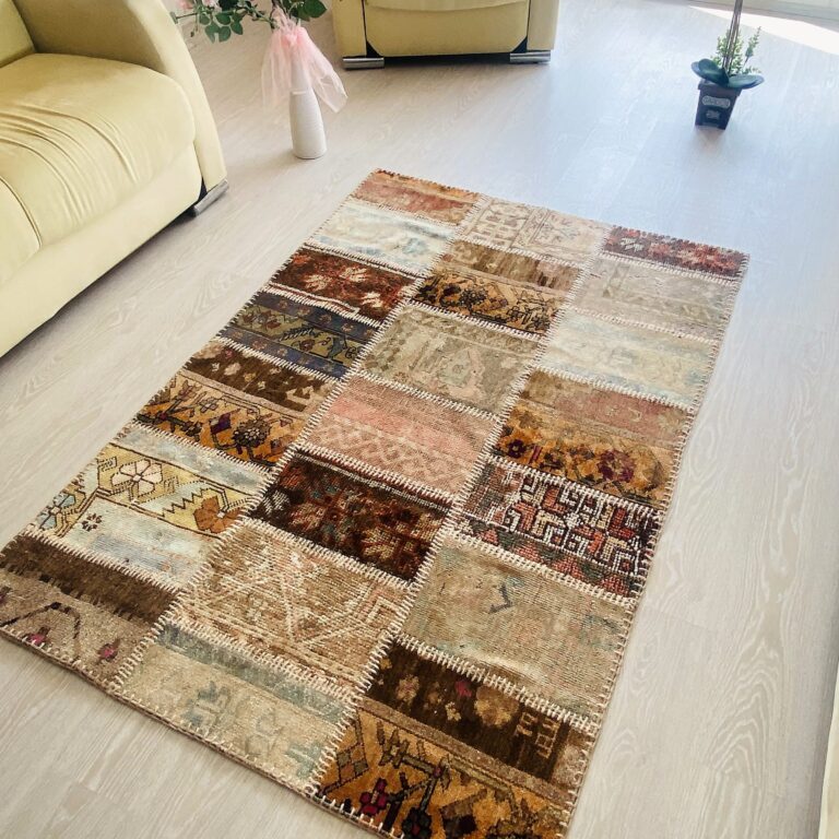 Housewarming Gifts, affordable gifts, affordable decor, affordable item, elegant rugs, patchwork rugs, elegant rug